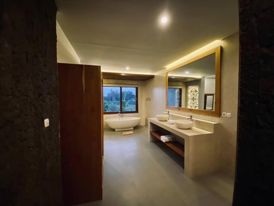 Villa Dewa Dewi 2 Ubud Zewnętrze zdjęcie